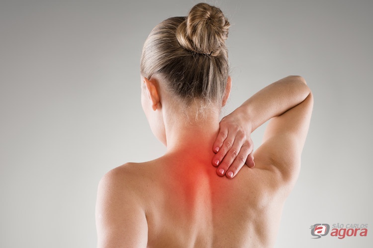 Santa Casa e USP recrutam mulheres que tenham dores nas costas e braços para iniciar tratamento à base de laser - 