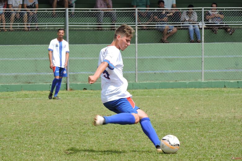 Lobão enfrenta o São Roque de Água Vermelha nas quartas de final. Foto: Gustavo Curvelo/Divulgação -
