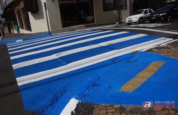 Avenida São Carlos passa por revitalização -