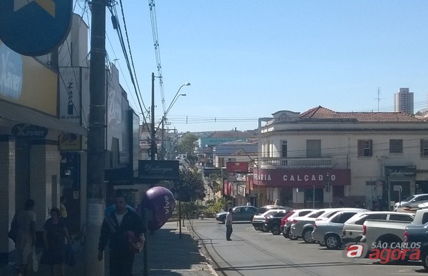 Veja como será o horário do comércio no mês de dezembro -