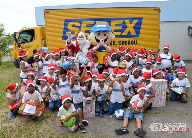 Correios lançam campanha de Natal para ajudar crianças carentes - 