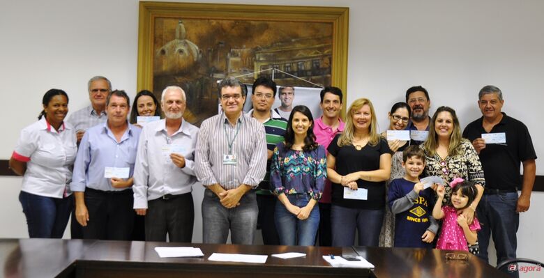 Prefeitura entrega prêmio de R$ 50 mil pelo Nota Fiscal Legal -