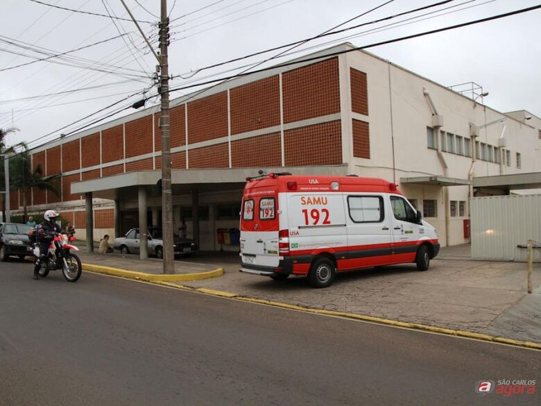 Adolescente tenta assaltar bar, mas é agredido pelos clientes -