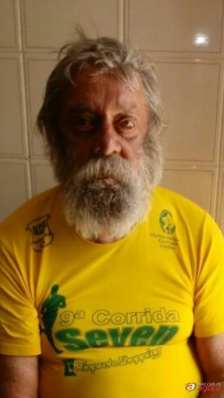 "Papai Noel" é preso por policias civis de São Carlos -