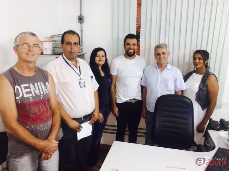 Vereador Rodson se reúne com secretário de Transporte e Transito em prol dos ambulantes -