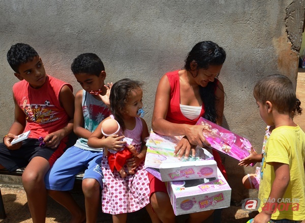 Famílias da área rural recebem doações do Fundo Social -