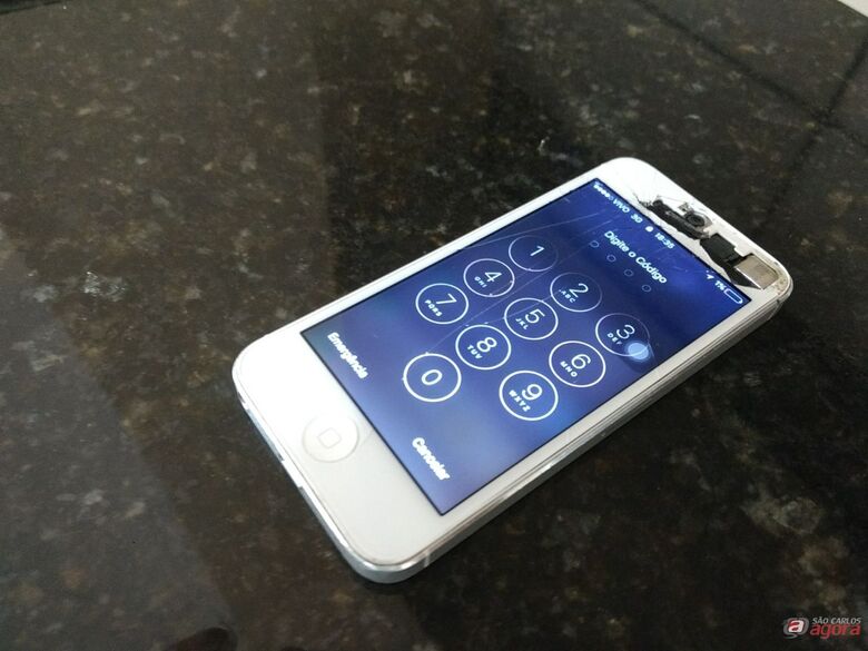 PM flagra estudante com celular roubado -