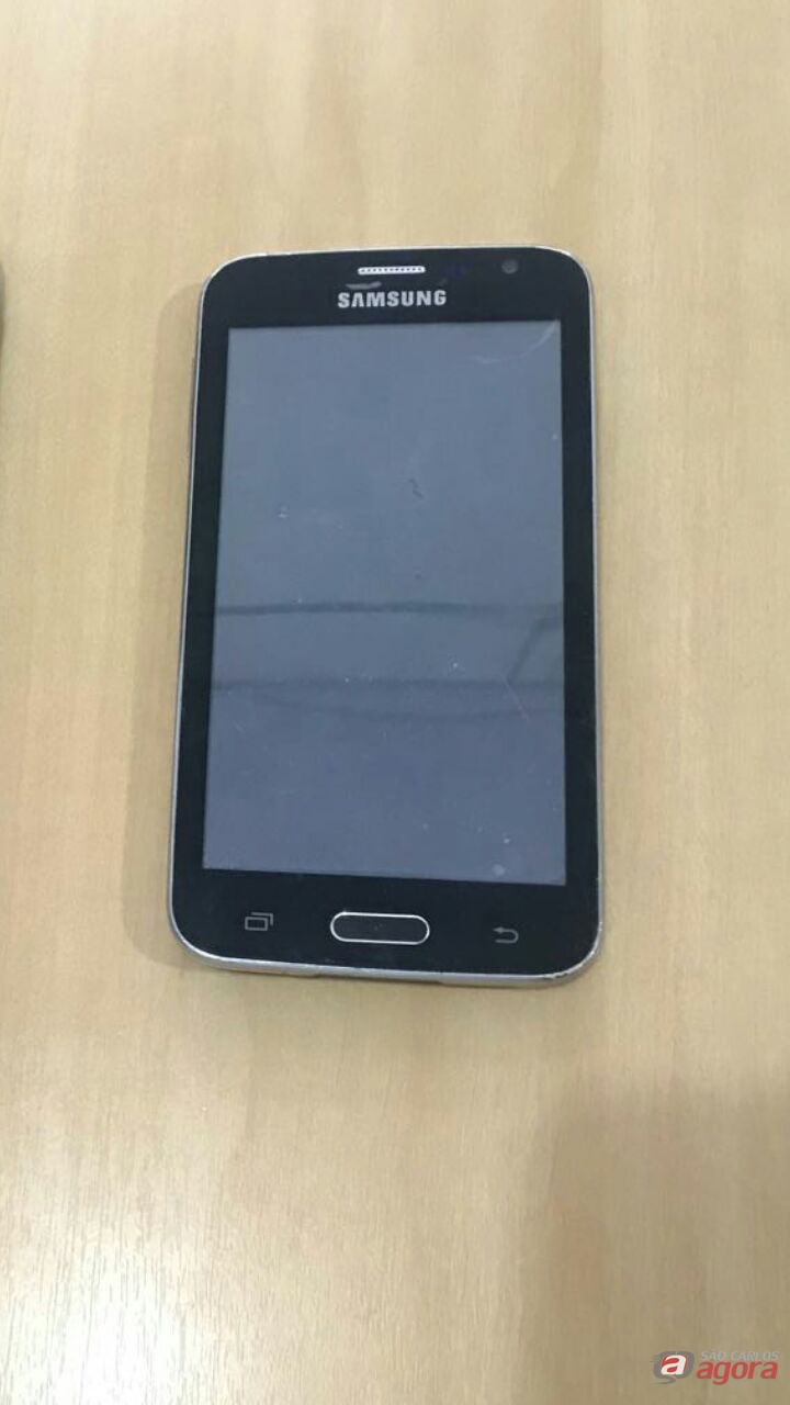Jovem é flagrado com celular furtado no Cruzeiro do Sul -