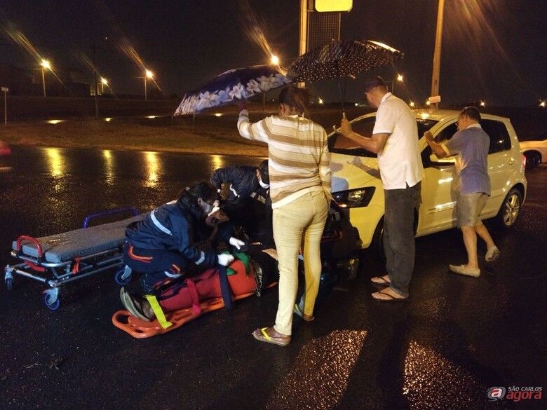 Mulher é atropelada por carro no Jardim Dona Júlia -