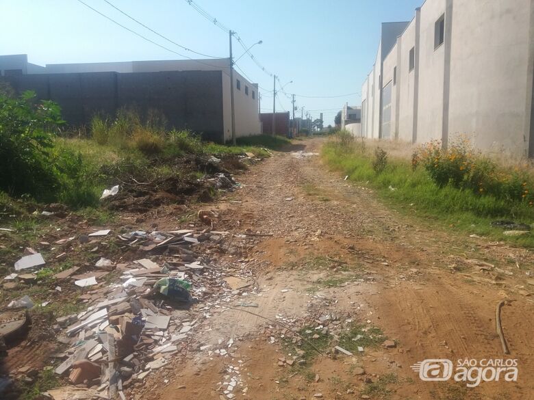 Segundo Rocha, munícipes apresentaram reclamações devido a constante falta de cuidado na limpeza do bairro - Crédito: Divulgação