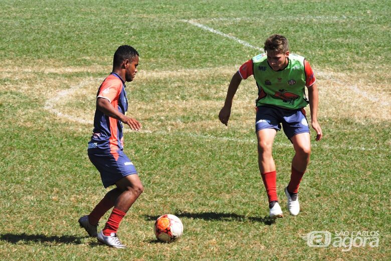 Equipe profissional enfrenta o Comercial no Luisão - Crédito: Gustavo Curvelo/Divulgação