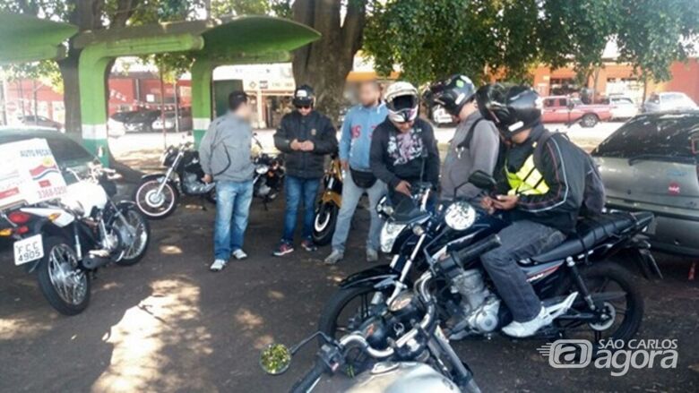 Motoboys organizam protesto contra preço dos combustíveis - 