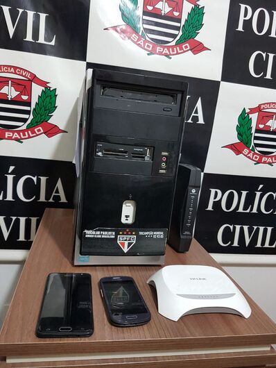 Adolescente é detido em São Carlos durante operação nacional contra pedofilia - Crédito: Foto Luciano Lopes