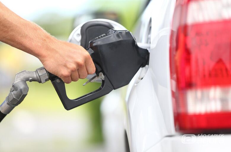 Petrobras reduz preço da gasolina e do diesel pelo 2º dia consecutivo -