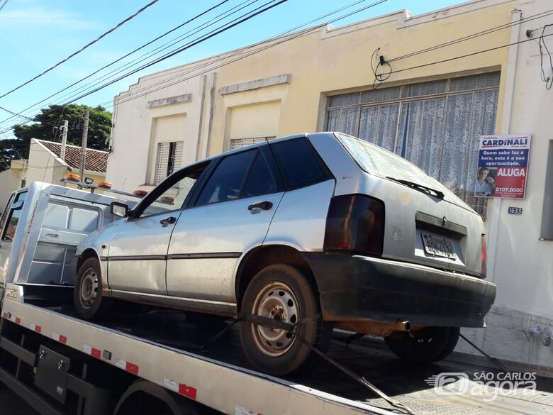 Carro com queixa de estelionato é apreendido pela PM - Crédito: Maycon Maximino