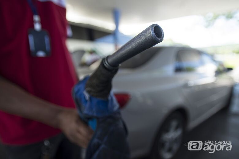 Petrobras elevará preços de gasolina e diesel a novas máximas a partir de sábado - Crédito: Marcelo Camargo/Agência Brasil