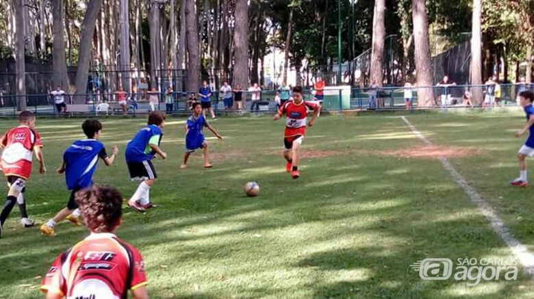 Festival de futebol reúne quatro equipes em São Carlos - São Carlos Agora