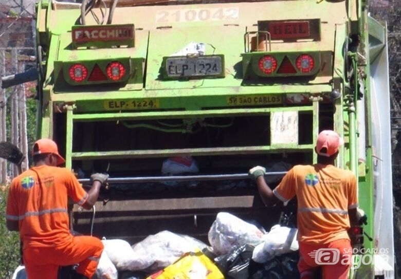 São Carlos pode ficar sem coleta de lixo -