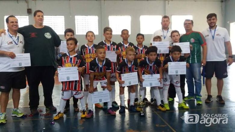 Pequenos são-carlenses brilham em Rio Claro: campeões da Copa Palmeiras - Crédito: Divulgação