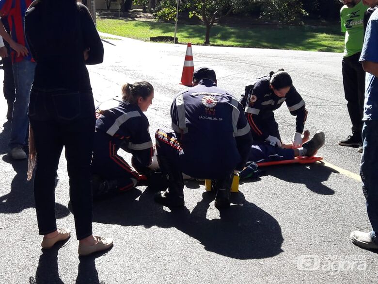 Motociclista de 34 anos sofreu escoriações pelo corpo - Crédito: Maycon Maximino