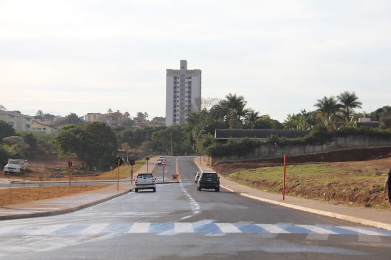 Prolongamento da Trabalhador São-Carlense é liberado para o trânsito de veículos - Crédito: Maycon Maximino