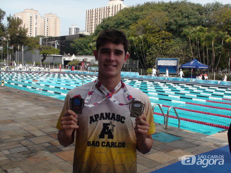 Nadador de São Carlos sobe ao pódio duas vezes no Campeonato Paulista de Inverno - Crédito: Divulgação