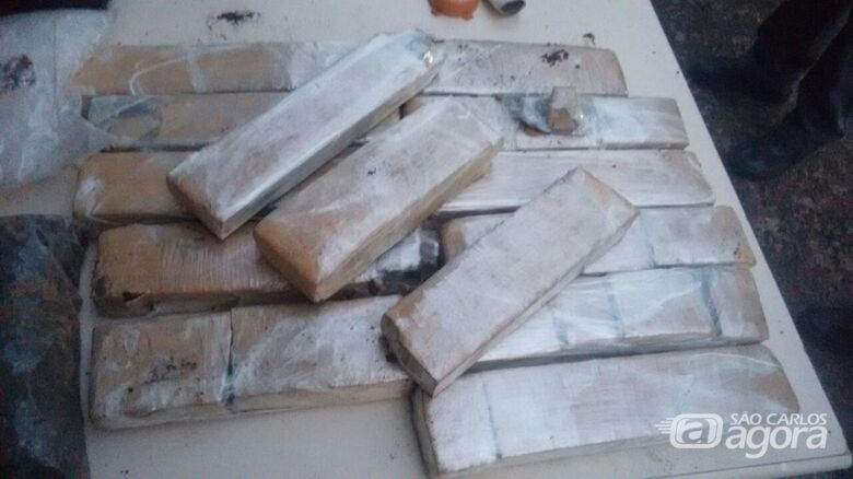 Operação da PM termina com a apreensão de 14 quilos de maconha em Ibaté -