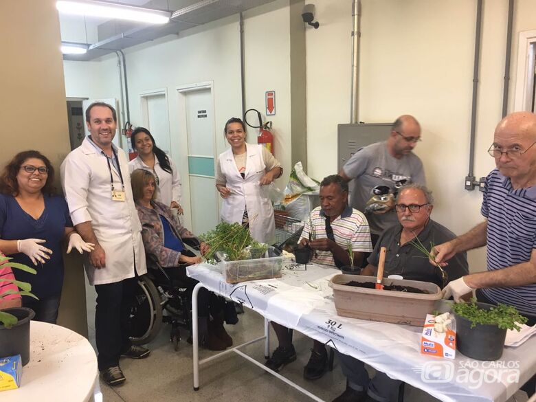 Em São Carlos, pacientes com Parkinson se aproximam da natureza - Crédito: USE/UFSCar