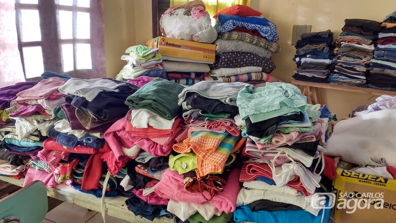 Caminhão do Fundo Social estará distribuindo roupas e calçados no São Carlos VIII - Crédito: Imagem Ilustrativa
