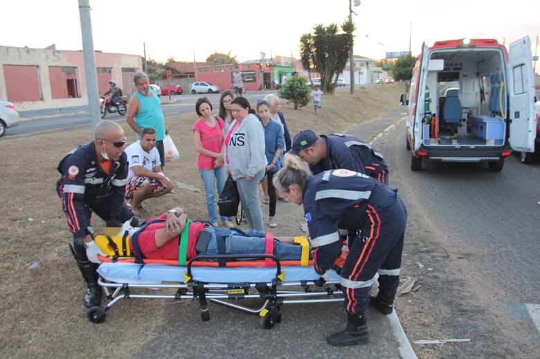 Homem é atropelado por carro no Santa Felícia - Crédito: Maycon Maximino