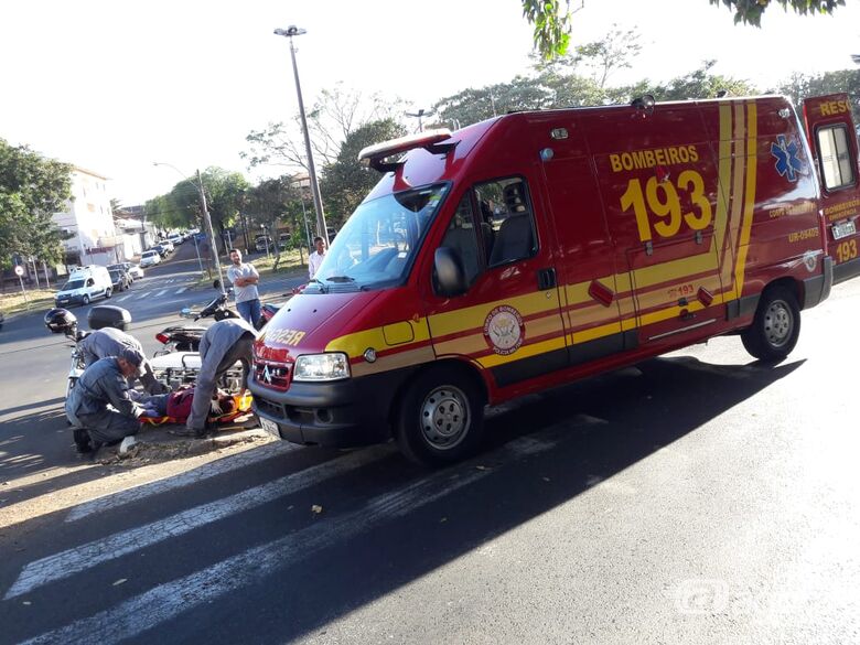 Motos colidem e duas mulheres ficam feridas no Macarengo - Crédito: Maycon Maximino
