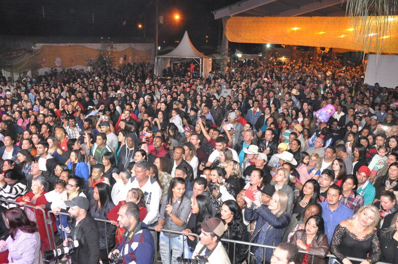 Matogrosso e Mathias se apresentam na Festa da Laranja com Açúcar em Santa Eudóxia -
