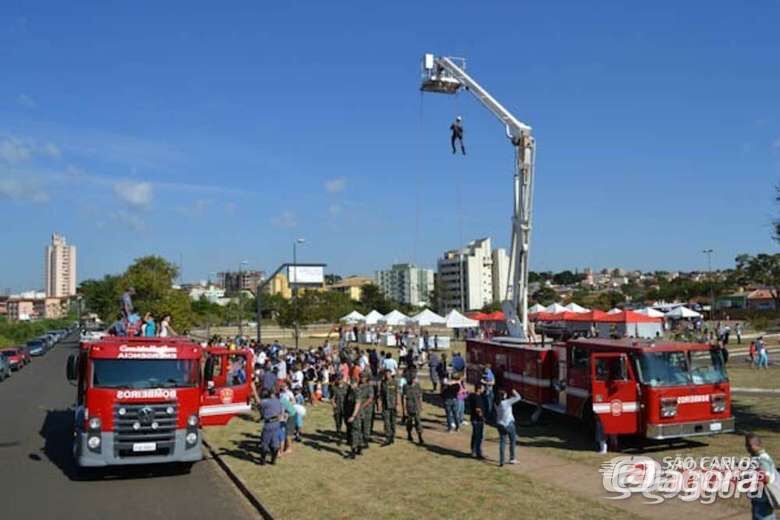Festa em comemoração ao Dia do Bombeiro acontece neste domingo (1º) - 