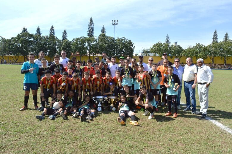 Garotos de Ibaté conquistam bons resultados na Copa Pan-Americana de Futebol - Crédito: Divulgação