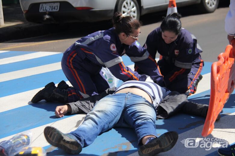 Motociclista leva a pior em acidente de trânsito - Crédito: Maycon Maximino