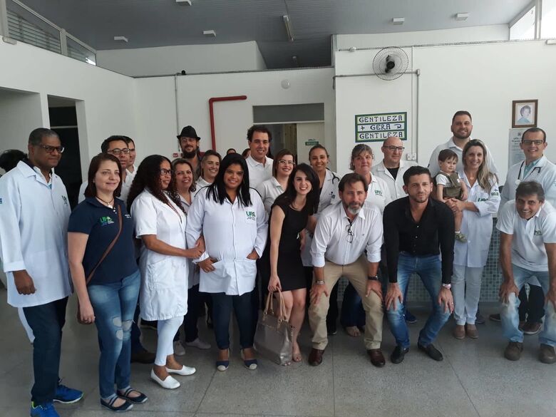 Vereador Elton participa da reabertura da UPA Santa Felícia - Crédito: Divulgação