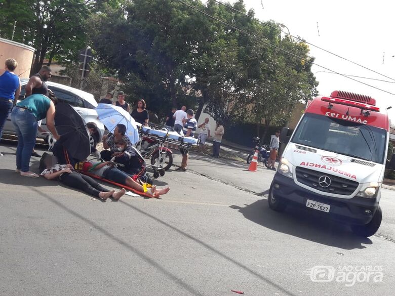 Colisão em cruzamento deixa dois motociclistas feridos - Crédito: Maycon Maximino