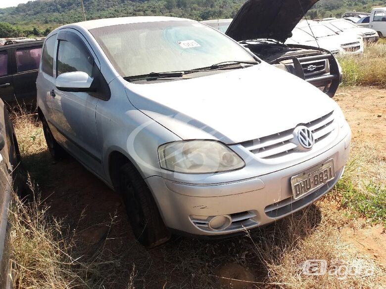 Leilão de veículos apreendidos em São Carlos e Ibaté acontece nesta terça-feira (28) - Crédito: Divulgação