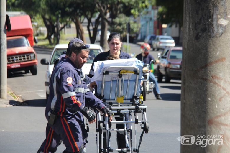 Carro colide na traseira de moto na Vila Sônia - Crédito: Maycon Maximino