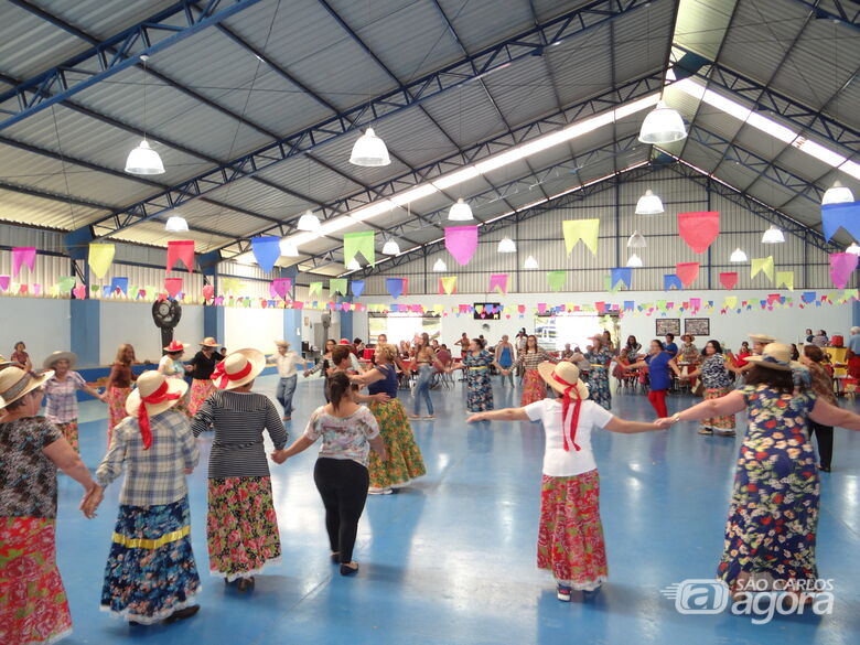 Festas e passeios garantem a alegria dos idosos de Ibaté - Crédito: Divulgação