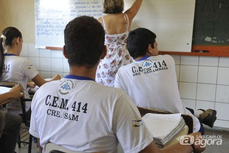 Maioria no ensino médio não aprende o básico de português e matemática - Crédito: Agência Brasil
