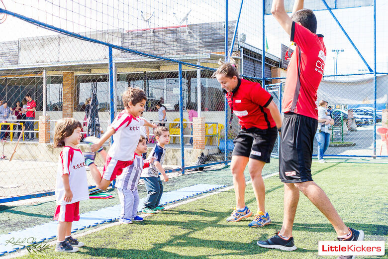 Evento para crianças oferece aula gratuita de inglês e futebol simultânea - Crédito: Divulgação