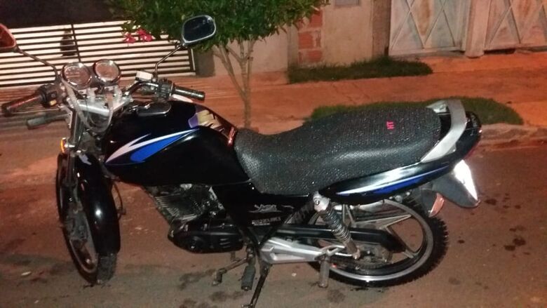 Moto é furtada na Rui Barbosa e proprietário pede ajuda para localizá-la - 