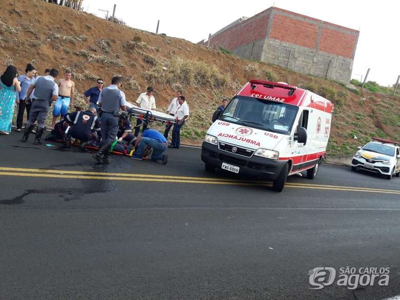 Pneu fura e motociclista sofre queda na Washington Luis - Crédito: Maycon Maximino