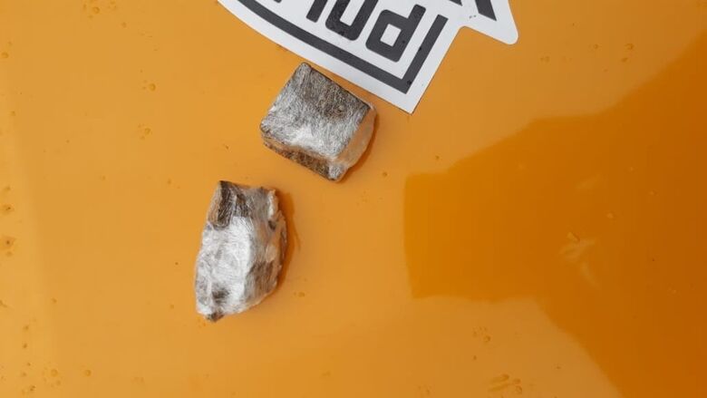 Douradense é detido com droga na SP-215 - Crédito: Colaborador