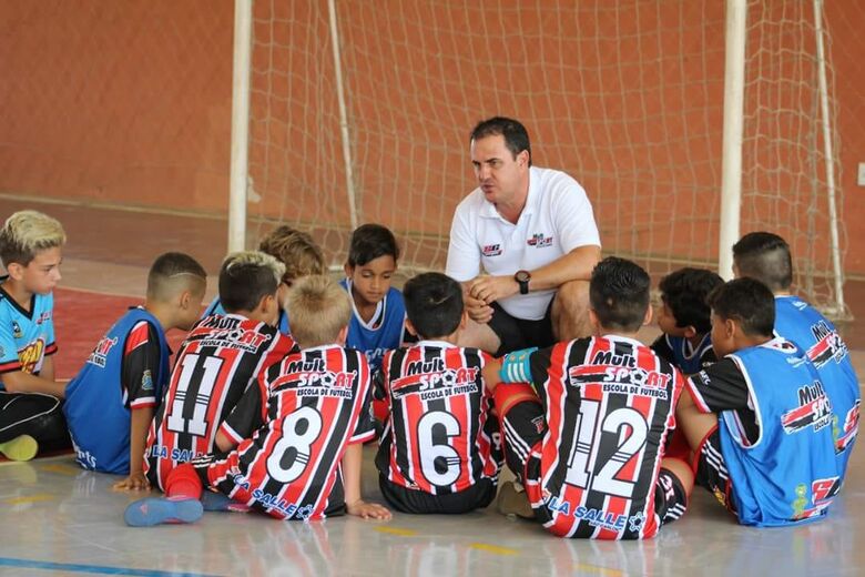 São-carlense participa de Seminário de Futsal em Ourinhos - Crédito: Marcos Escrivani