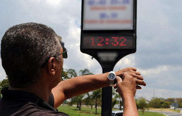 Horário de verão começa no dia 4 de novembro e terá 15 dias a menos - Crédito: Divulgação