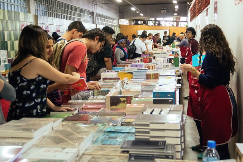 EdUFSCar realiza Feira do Livro Universitário - Crédito: Divulgação