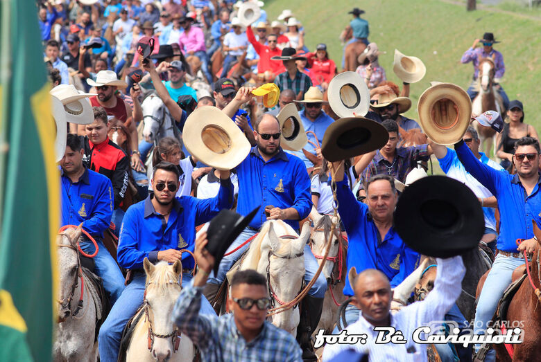 Cavalgada atinge metas e reúne centenas de participantes - Crédito: Be Caviquioli e Lau Menezes