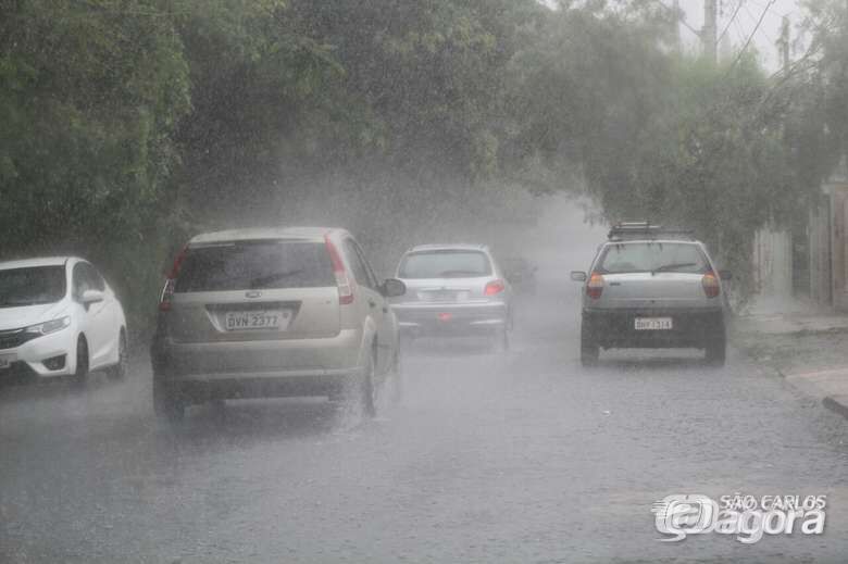 Quinta-feira começa com chuva moderada; confira a previsão - Crédito: Arquivo SCA